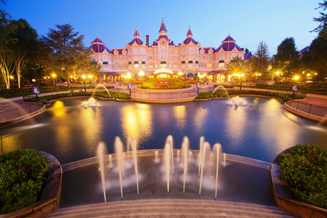 Disneyland Hotel - Foto: © Disney