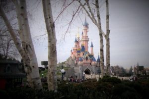 Het kasteel van Doornroosje in Disneyland Paris - Foto: © Adri van Esch