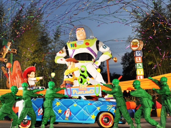 De officiële opening van Toy Story Playland - Foto: Disney