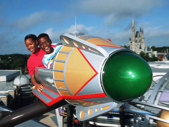 Astro Orbiter in het Magic Kingdom in Walt Disney World - Foto: (c) Disney