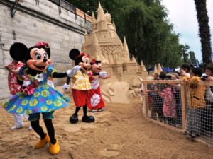 Minnie en Mickey op Paris Plage - Foto: (c) Disney