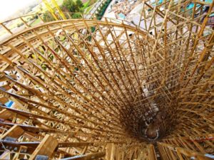 Hoogste punt van de houten achtbaan in Europa-Park bereikt