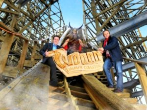 Vader en zoon Mack - eigenaren van Europa-Park - onthullen de naam van de nieuwe houten achtbaan: Wodan