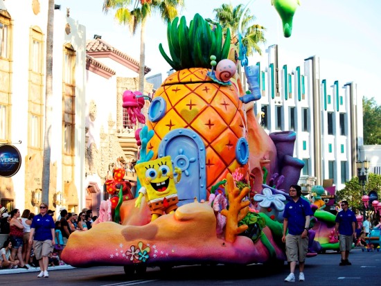 De nieuwe Superstar Parade van Universal Studios Florida met SpongeBob