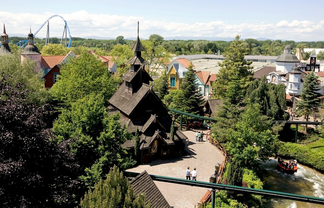 De Noorse staafkerk in Europa-Park