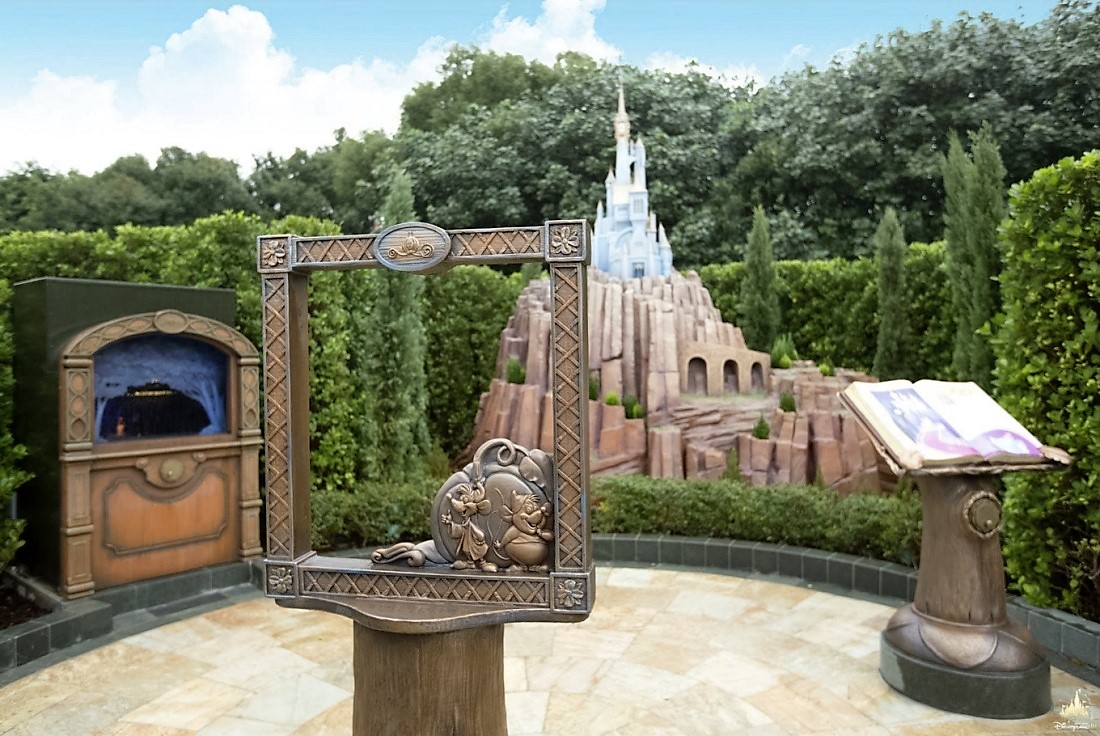 Fotolocatie in Fairy Tale Forest in Hong Kong Disneyland - © Foto: Disney