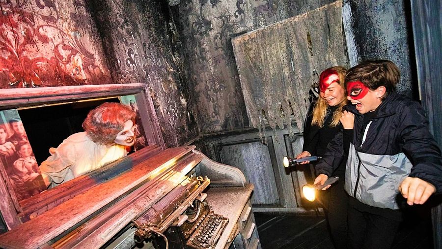 Spooky Manor bij Halloween in Walibi Holland
